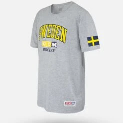 Best deal 𧨠CCM FLAG TEE ADULT TEAM π