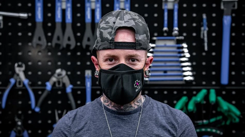 Hot Sale 😉 MUC-OFF REUSABLE FACE MASK 🌟 3 Hot Sale 😉 MUC-OFF REUSABLE FACE MASK 🌟 - Image 3