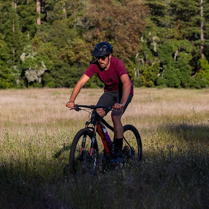 Best Sale 👏 GIRO COMPOUND FIXTURE BIKE HELMET 👏 4 Best Sale 👏 GIRO COMPOUND FIXTURE BIKE HELMET 👏 - Image 4