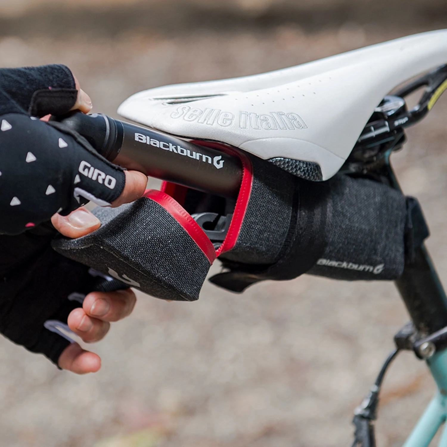 Deals π BLACKBURN AIRSTICK 2 STAGE DARK GREY PUMP π 4 Deals π BLACKBURN AIRSTICK 2 STAGE DARK GREY PUMP π - Image 4