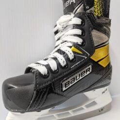 Best reviews of ✔️ 2020 BAUER SK SUPREME IGNITE PRO + YTH ✨ -Cheap Powers Baseball Store image 864